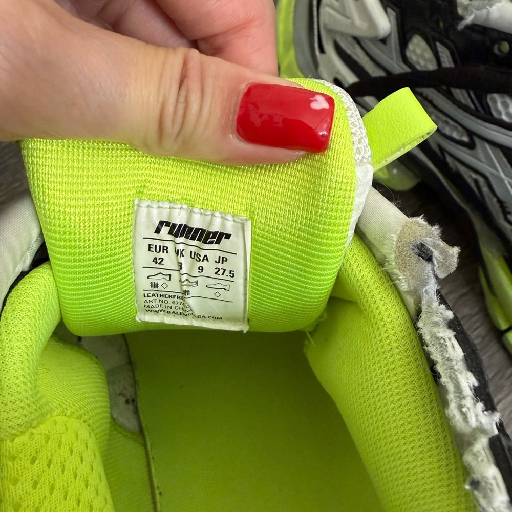 Balenciaga Sneakers in Silver and Neon Green - Picture 5 of 8